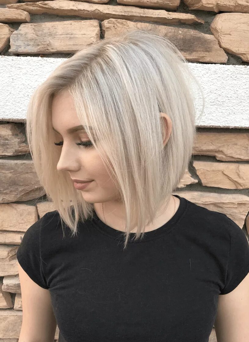 Прическа каре на редкие волосы Beautiful blonde concave bob. Do you know what the different types of bobs are? 