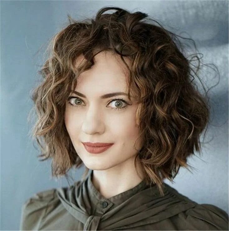 Прическа каре на волнистых волосах Short Curly Thick Hairstyles Trend in 2019 , #curly #hairstyles #Short #thick #t