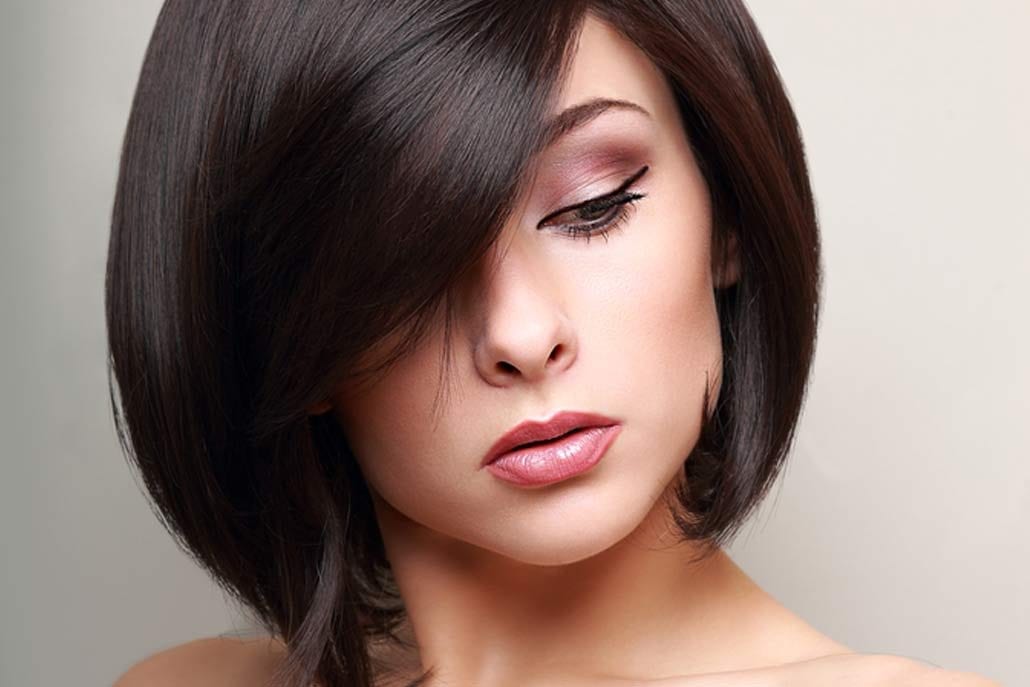 the unmake-up look Hairstyles with bangs, Hair styles, Womens hairstyles