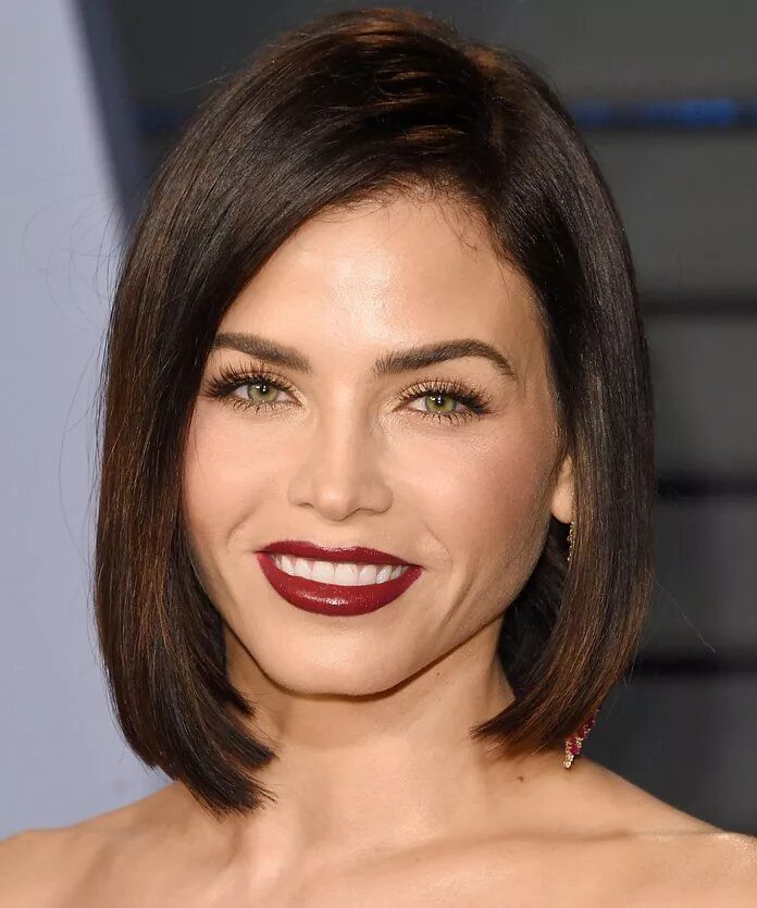 Прическа каре овального лица Jenna Dewan Tatum Long bob haircuts, Long bob haircut with bangs, Bob hairstyles