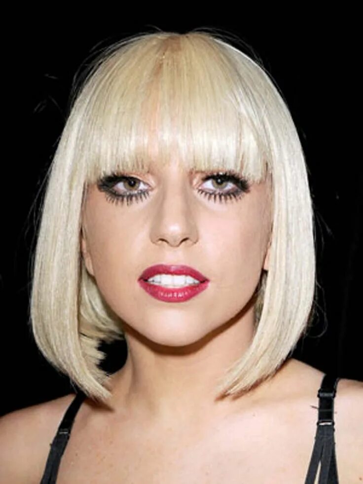 Прическа каре с челкой блонд LADY GAGA hairstyle - BakuLand - Women & Man fashion blog Platinum blonde hair, 