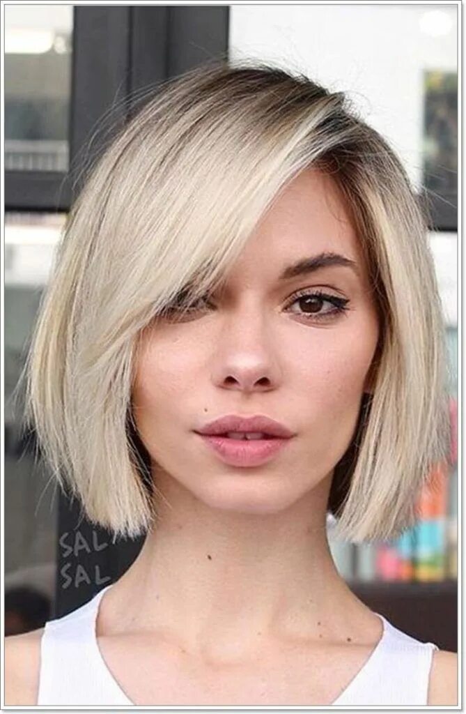 Прическа каре с длинной челкой 89 Stunning Stacked Bob Ideas To Make You Fall in Love Stacked bob hairstyles, S