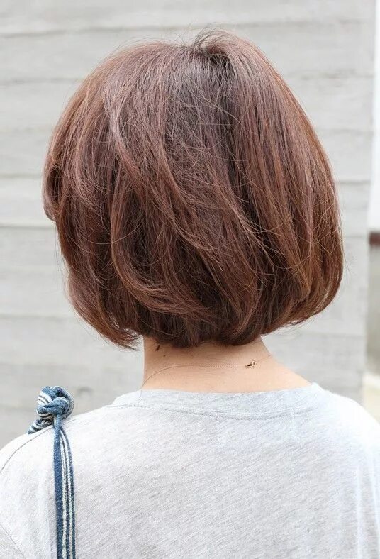 Прическа каре со спины Back View Short Brown Bob Hairstyle - Hairstyles Weekly Long face hairstyles, Sh