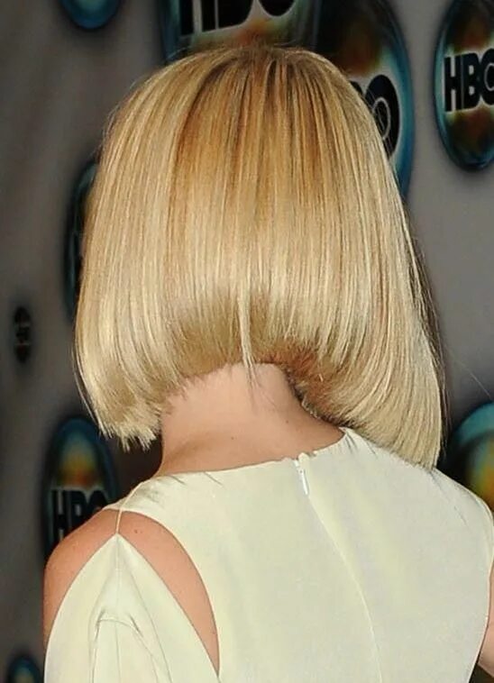 Прическа каре сзади фото bob hairstyle back view Bob Hairstyle Photos -- Gallery 2 #picturesofbobhaircuts