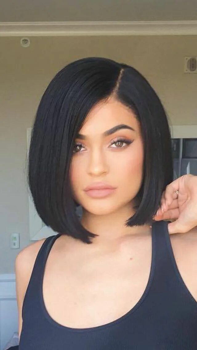 Прическа каре темные волосы Pin on Hair Hair Hair! in 2024 Kylie short hair, Bob hairstyles, Short hair tren