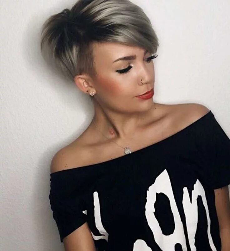 Прическа каре женская модная молодежная Short Hairstyles 2018 - 1 Short hair balayage, Thick hair styles, Balayage hair