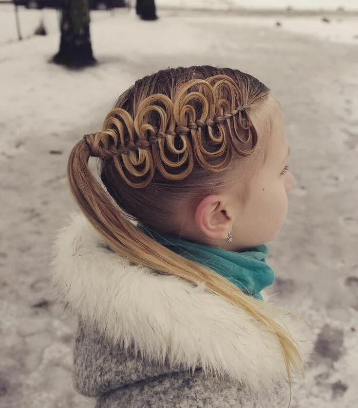 Прическа колечко для девочки Like what you see? Follow me for more: @Nhairofficial Hair styles, Kids braided 