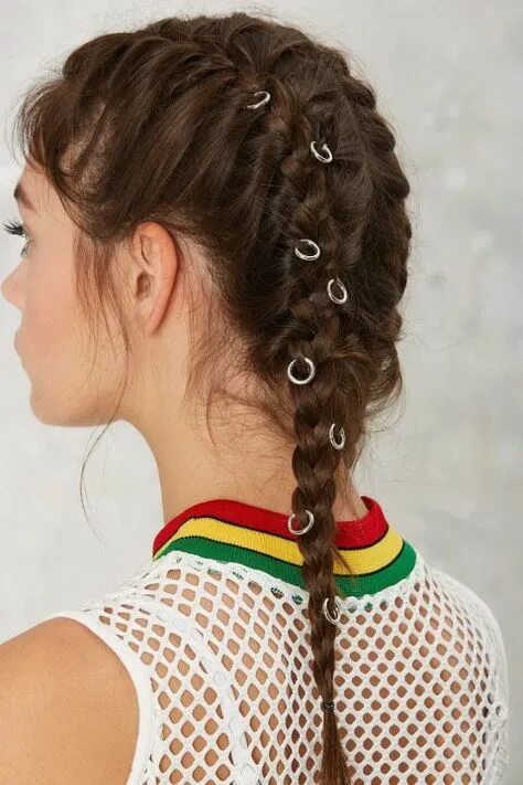 Прическа колечко для девочки Trendy Braids with Hoop: Get the Perfect Hairstyle