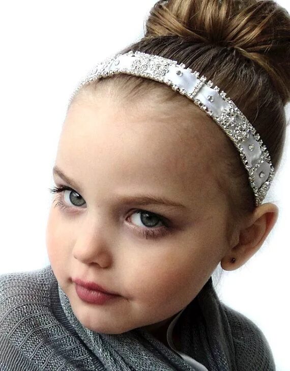 Прическа колечко для девочки Flower Girl Communion Bridal Rhinestone Crystal Headband Headpiece Halo Pearls S