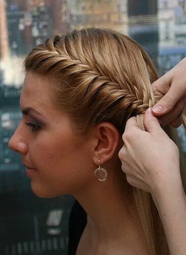 Прическа колоски на короткие DIY Herringbone Braid Updo Hairstyle Tutorial Peinados con trenzas, Moño alto co