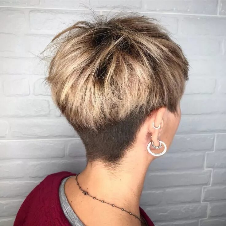 Прическа короткая женская стрижка сзади 25 Best Short Pixie Haircuts for 2019 - Best Short Haircuts 2019 Pixie haircut, 