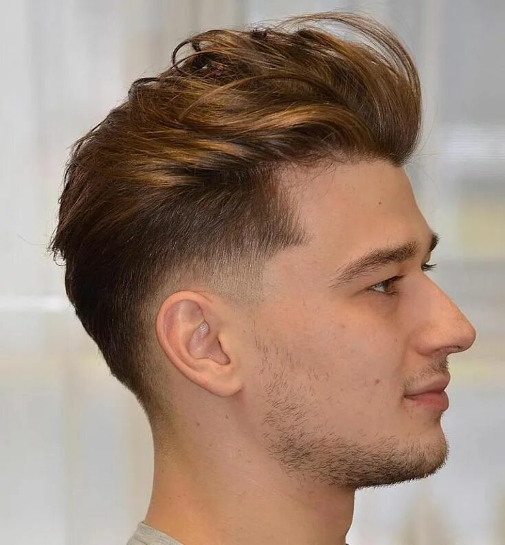 Прическа короткие бока и длинный верх 50 Statement Medium-Length Hairstyles for Men Mens hairstyles medium, Medium hai