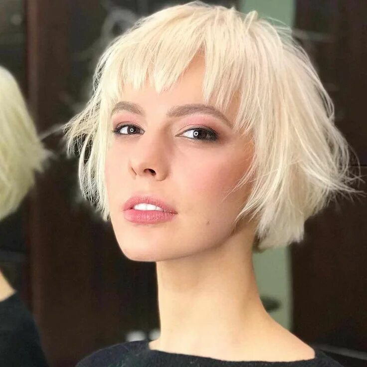 Прическа короткий боб с челкой фото Cute Transient Haircut Varieties For Girls Choppy bob hairstyles, Bobs for thin 