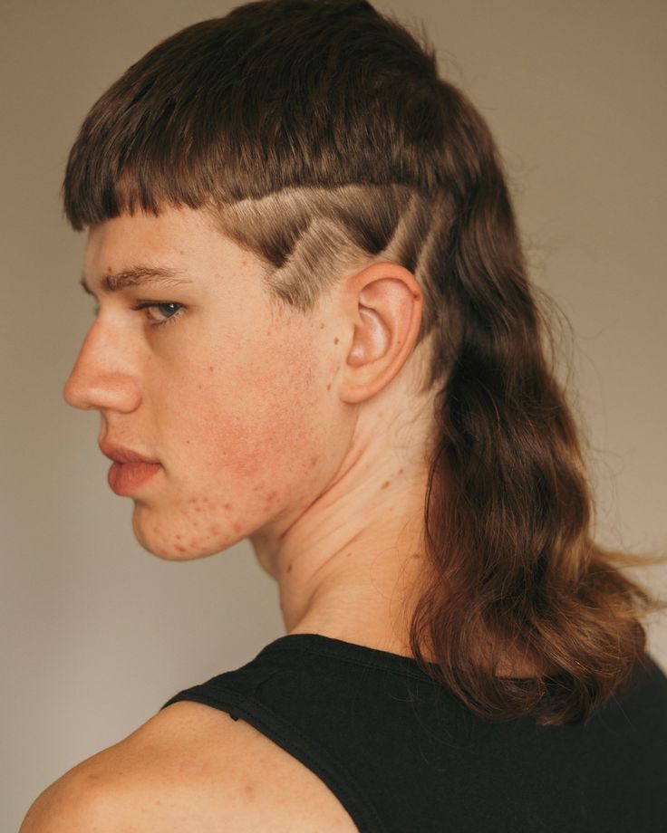 Прическа короткий малет Intimate portraits of the majestic mullets of Mulletfest 2020