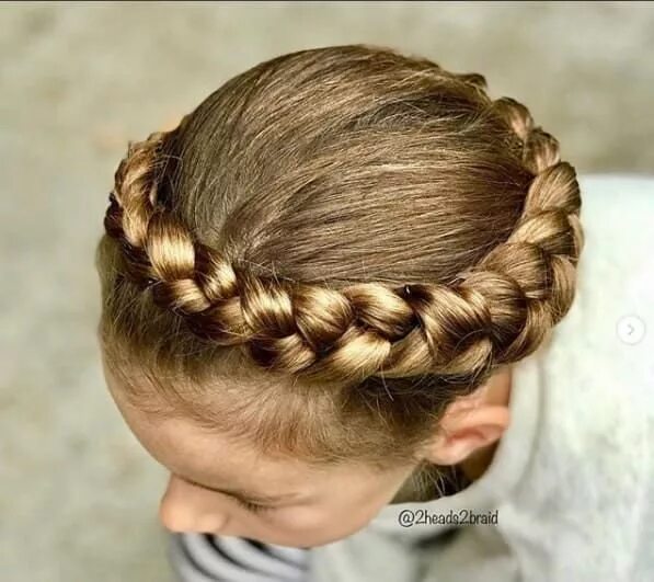 Прическа корзиночка для девочки Crown Braids в 2024 г