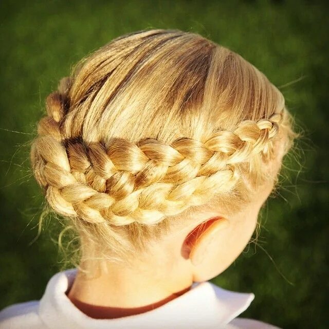 Прическа корзиночка для девочки из двух косичек jehat hair Hair inspiration, Milkmaid braid, Hair styles