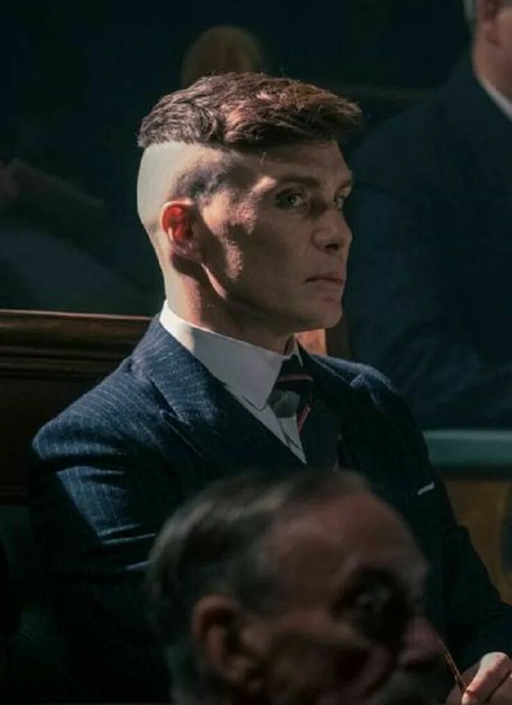 Прическа козырек фото Peaky Blinders Characters: Discover the Stylish Tommy Shelby