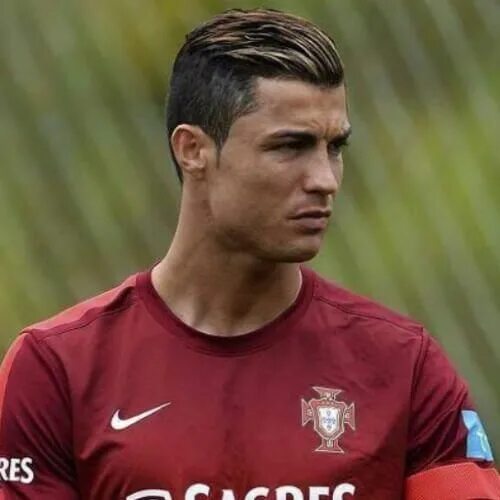 Прическа криштиану роналду в молодые годы Great short mens hairstyles. #shortmenshairstyles Cristiano ronaldo hairstyle, R