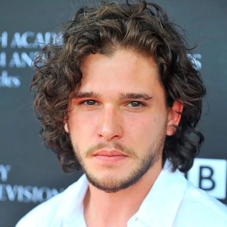 Прическа кудри на средние мужские Curly hair men, Long hair styles men, Kit harington