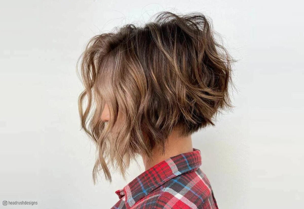 Прическа лета 2022 51 Messy Bob Haircut Ideas for the Ultimate Boho Vibe Short wavy haircuts, Messy