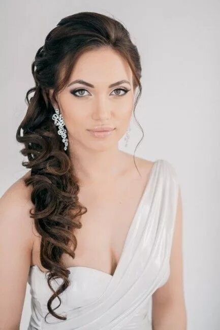 Прическа локоны на бок на длинные 27 peinados para novias con melena Bride hairstyles, Wedding hairstyles, Wedding