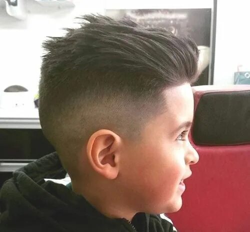 Прическа мальчик сверху длинные 20 Сute Baby Boy Haircuts Toddler boy haircuts, Little boy haircuts, Boys haircu