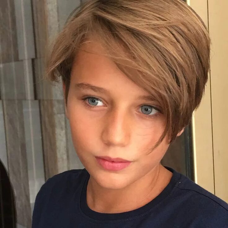 Прическа мальчика 12 лет с челкой Pin by Benjamen Adkins on Attractive kids in 2021 Boys long hairstyles, Boy hair