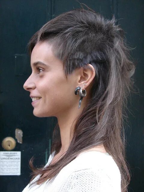 Прическа маллет на длинные волосы haircut long dark Punk hair, Edgy hair, Long hair styles