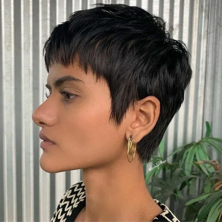 Прическа маллет на короткие волосы 13 Major Haircuts To Start 2019 Fresh Short hair cuts, Short hair styles, 100 hu