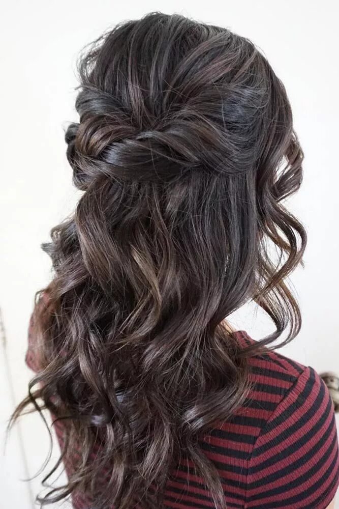 Прическа мальвина для женщин на средние волосы Christmas Party Hairstyles For Wavy Hair Long hair styles, Wedding hairstyles, W