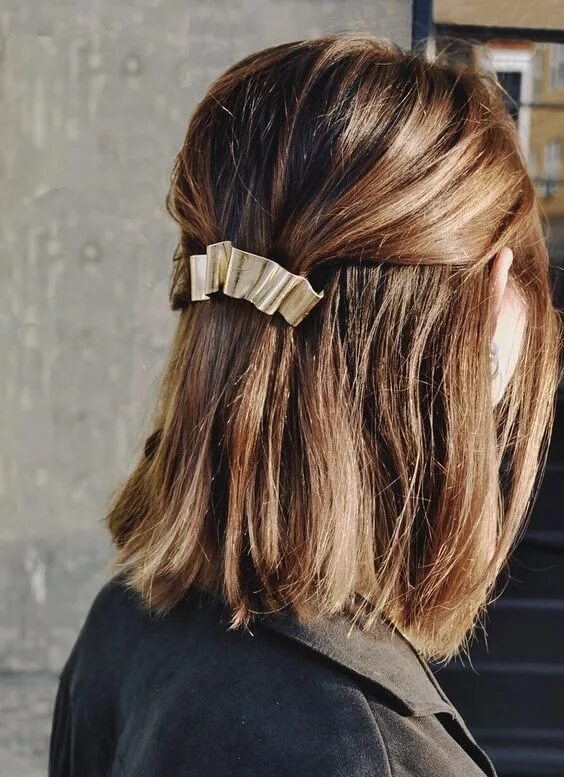 Прическа мальвинка на каре Pasadores de cabello, presume una melena veraniega con estilo Gold hair clips, G