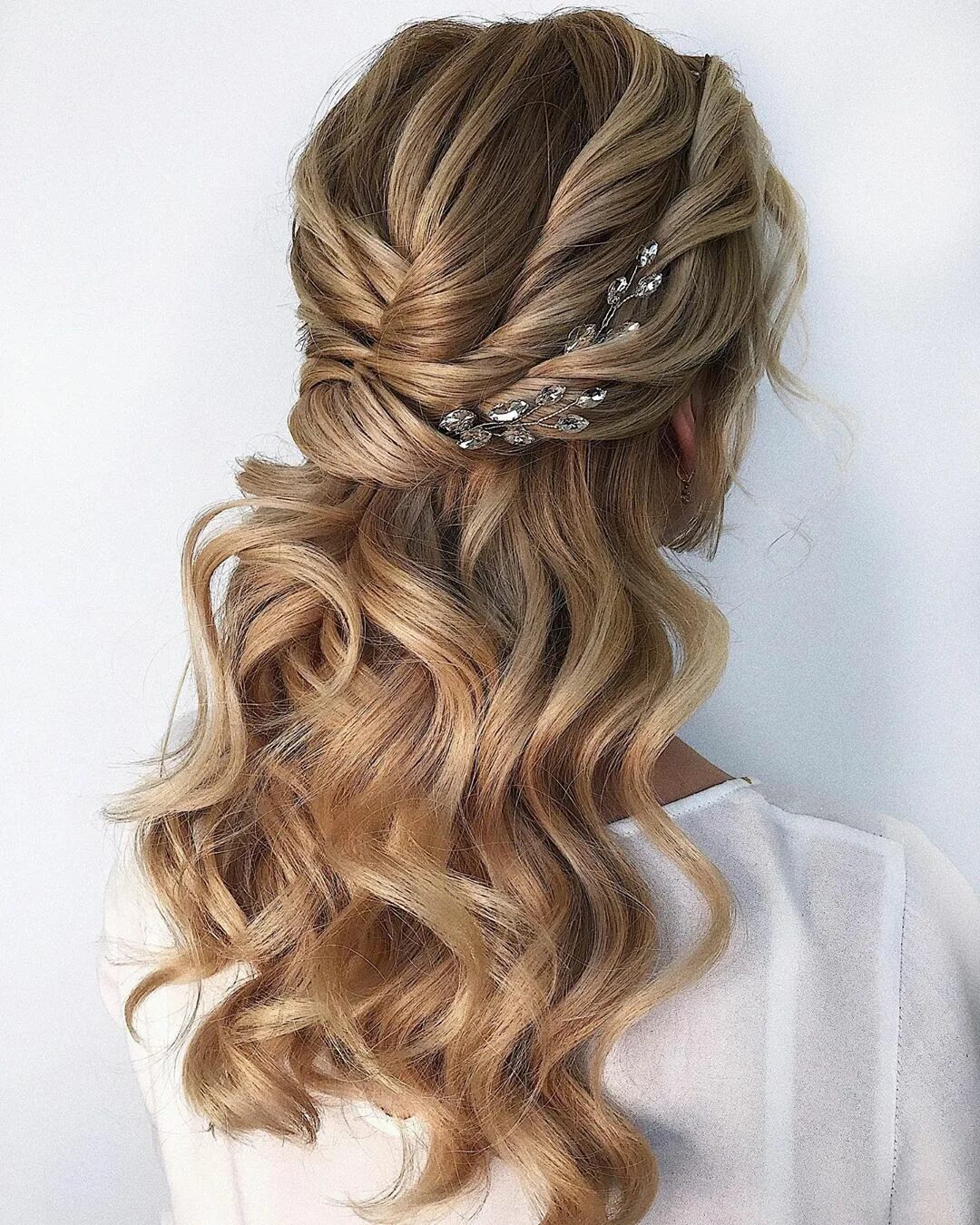 5 MIN HAIR, 4 WAYS 5 minute hairstyles, Long hair styles, Bridesmaid hair