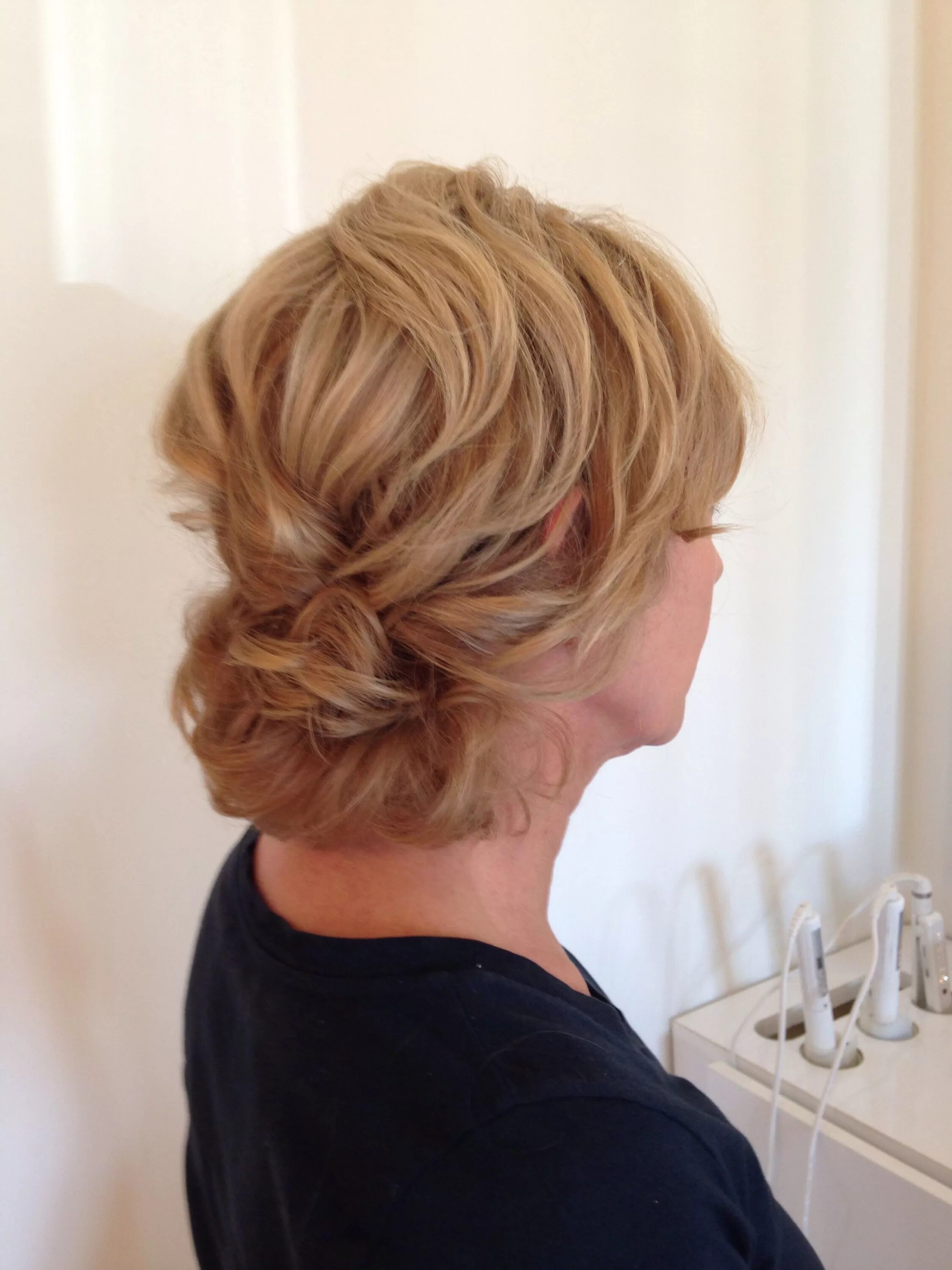 Прическа маме на каре Mother of bride - medium to short hair Mother of the bride hair, Mother of the g