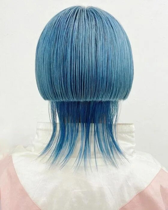 Прическа медуза на средние волосы Intere-sting! Jellyfish hair is making waves in the beauty world Hair cuts, Shor