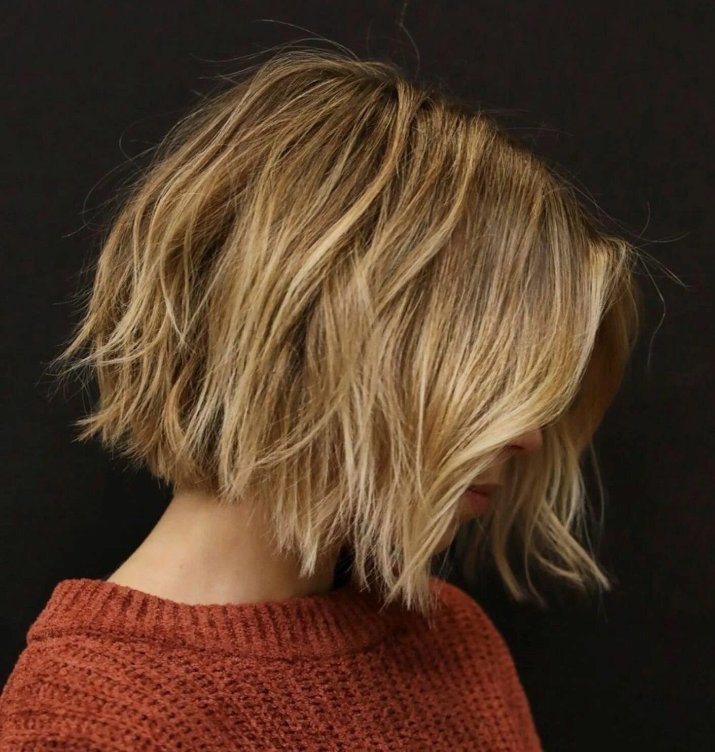 70 Cute and Easy-To-Style Short Layered Hairstyles for 2024 Short hair with laye