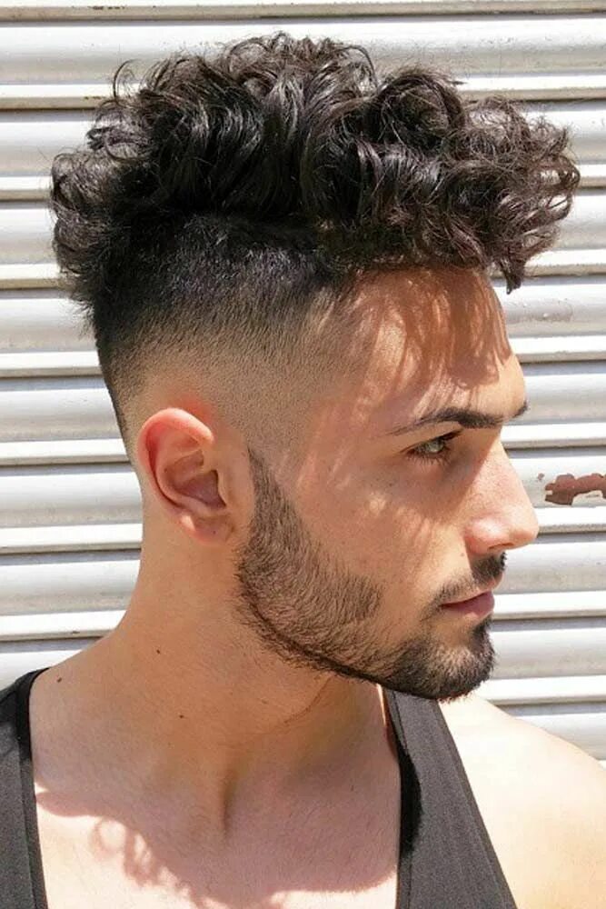 Прическа мужская кудри сверху Awesome Ways To Get, Style, And Rock Versatile Mohawk Fade Haircuts Curly hair s