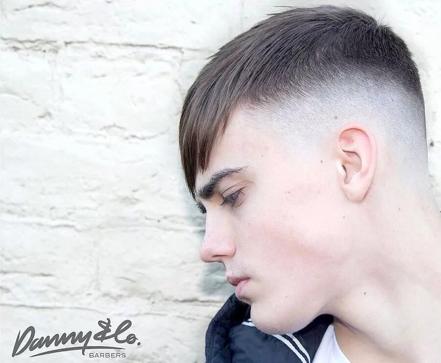 Прическа мужская выбритые виски с челкой 25 New Men's Hairstyles To Get Right Now! New men hairstyles, Mens hairstyles, H