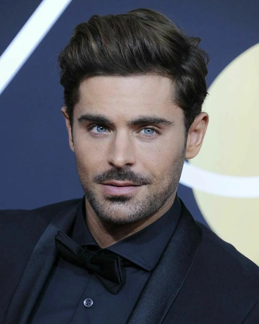 Прическа мужская звезды Pin by Olivia on Husband Zac efron, Zac efron style, Zac efron pictures