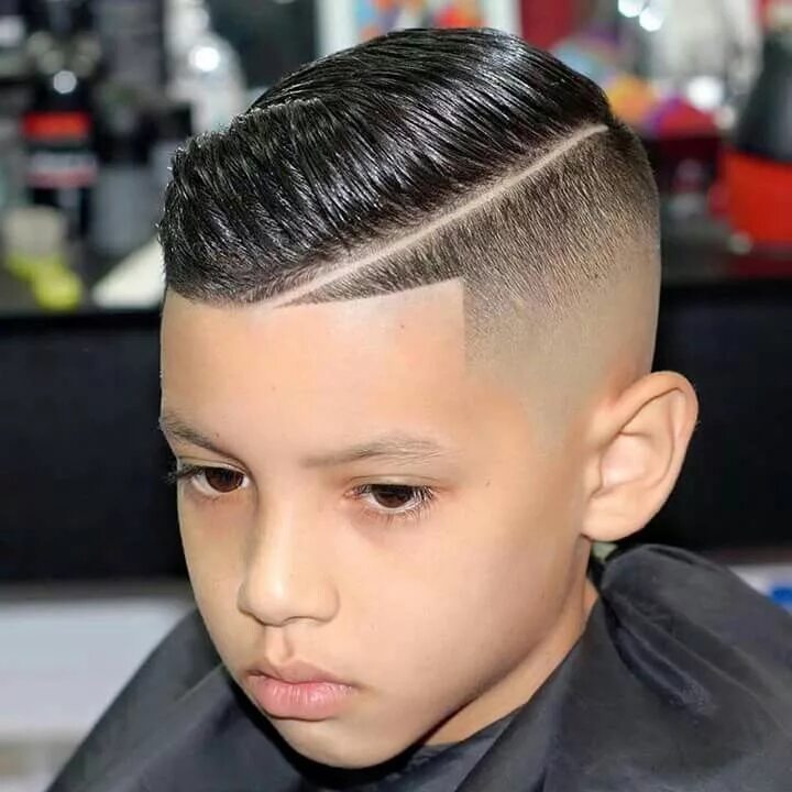 Прическа мужской дети N/A #shorthairformen Kids hair cuts, Boys fade haircut, Kids hairstyles