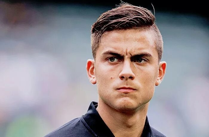 Прическа мужской футболист Pin de Giusi en Dybala Cortes de pelo para hombre corto, Cortes de cabello mascu