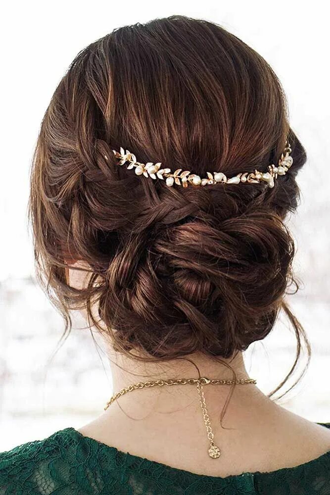 Прическа на бал 33 Chignon Hairstyles To Emphasize Your Femininity Trendy wedding hairstyles, We