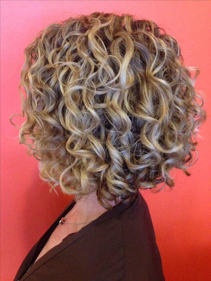 Прическа на биозавивку на средние Short permed hair, Spiral perm short hair, Curly hair styles