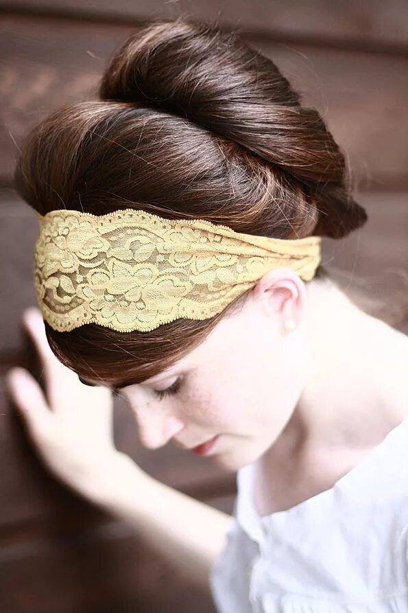 Прическа на длинные на повязку beautiful hair ideas Lace headbands, Hair styles, Beautiful hair