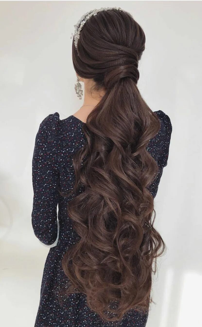 Прическа на длинные тяжелые волосы Pin by My Hairstyles on long hair Long hair styles, Extremely long hair, Really 