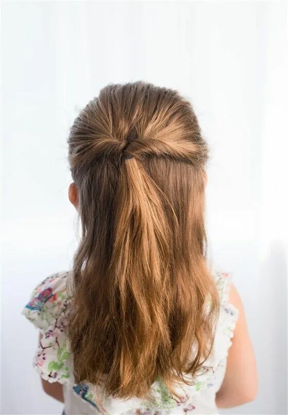 Прическа на длинные волосы девочке повседневной 5 easy back-to school hairstyles for girls Girls hairstyles easy, Cute girls hai