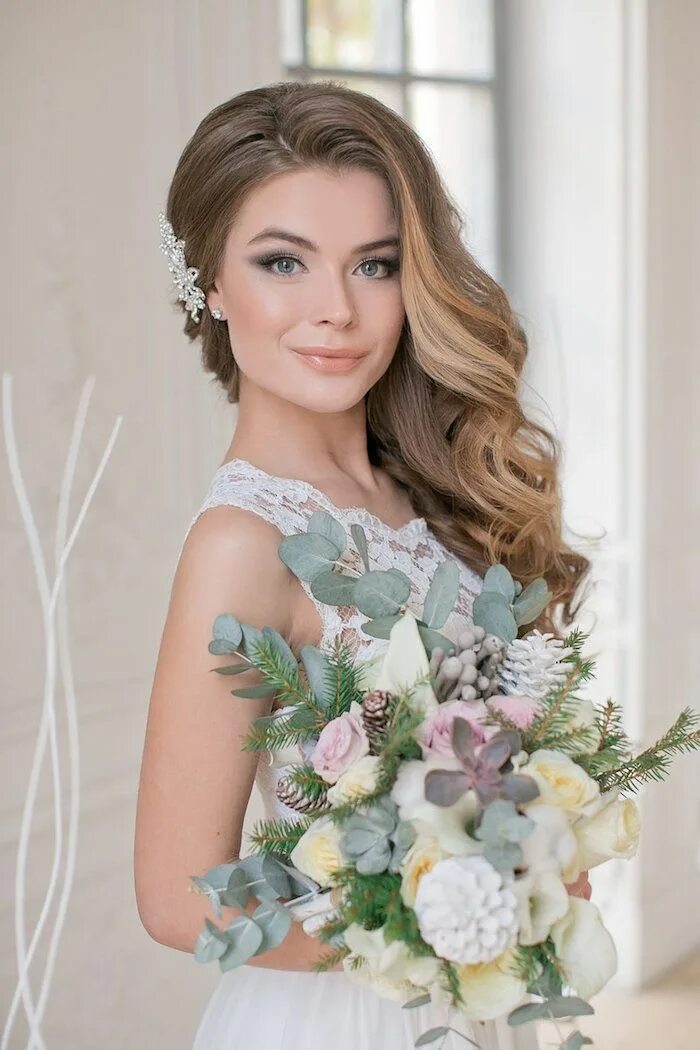 Прическа на длинные волосы на роспись ▷ 1001 + exemples de coiffure mariage pharamineuse Coiffure Rouge Coiffure maria