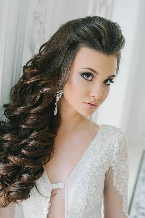 Прическа на длинные волосы набок Pin by The Leo Diamond on Hair & Make Up Wedding hairstyles, Curly hair styles, 