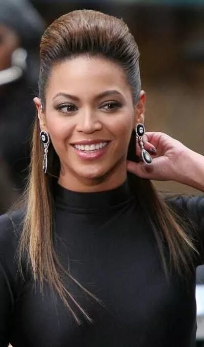 Прическа на длинные волосы назад Beyonce hairstyle i really do like this so nice and chic Hair styles 2014, Strai