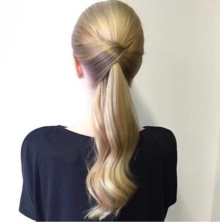 Прическа на длинные волосы низкий хвост Pony Tail in 2024 Elegant ponytail, Ash blonde hair colour, Ash blonde hair