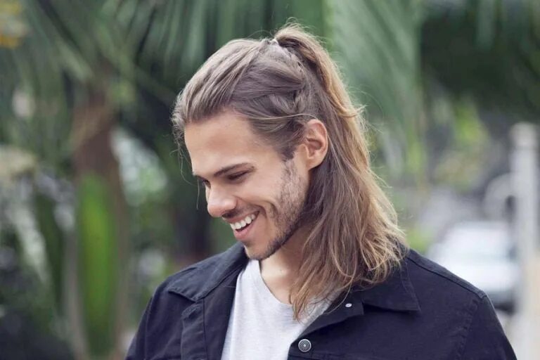 Прическа на длинные волосы парню 50+ Ways to Style Long Hair for Men Man of Many